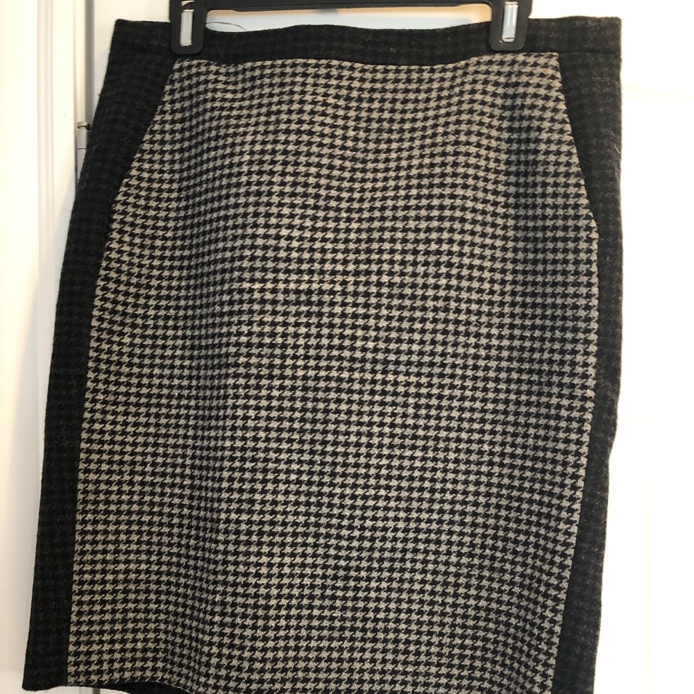 Pencil skirt
